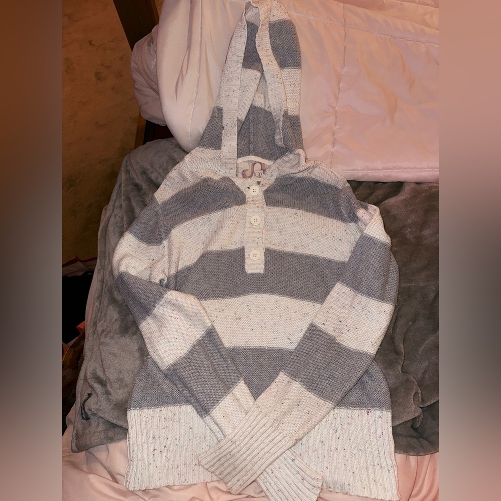 OP Gray and Cream Cowl Neck Sweater, EUC XL juniors